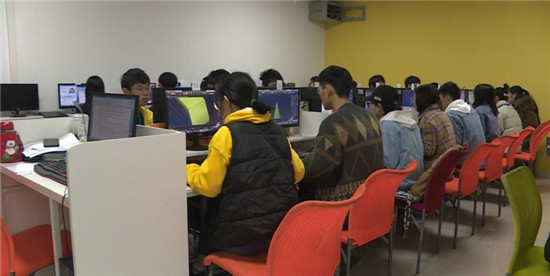 “巴渝工匠”杯再出发 重庆足下软件学院承办互联网职业技能赛项演绎人才与产业的双向奔赴